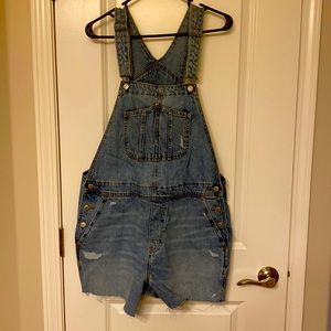 Old Navy Womens Jean Short Overalls Size L